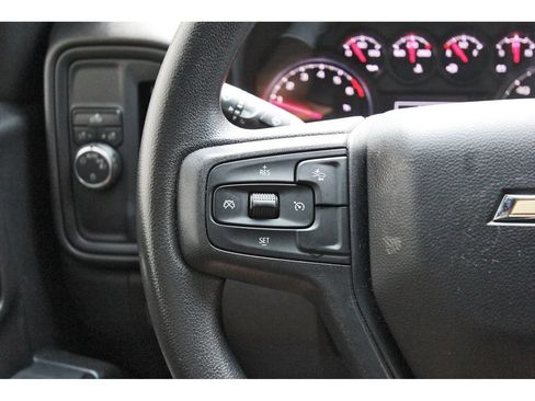 Used 2025 Chevrolet Silverado 1500 Custom w/ LPO, Dark Essentials Package RWD image 17
