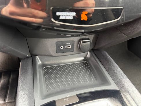 Used 2021 Nissan Rogue Sport S image 23