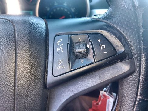 Used 2016 Chevrolet Cruze LT image 10