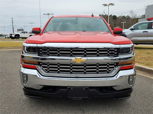 Used 2018 Chevrolet Silverado 1500 LT w/ All Star Edition image 2