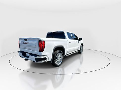Used 2023 GMC Sierra 1500 Denali AWD/4WD image 8