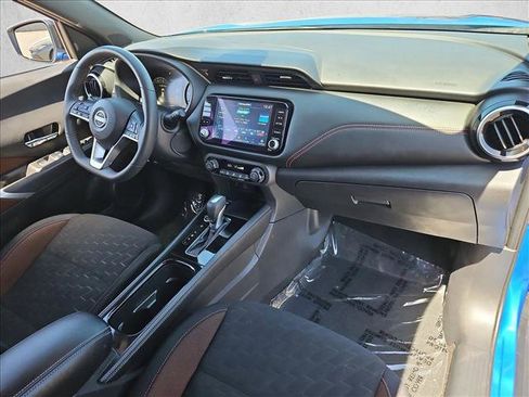Used 2023 Nissan Kicks SR FWD image 27
