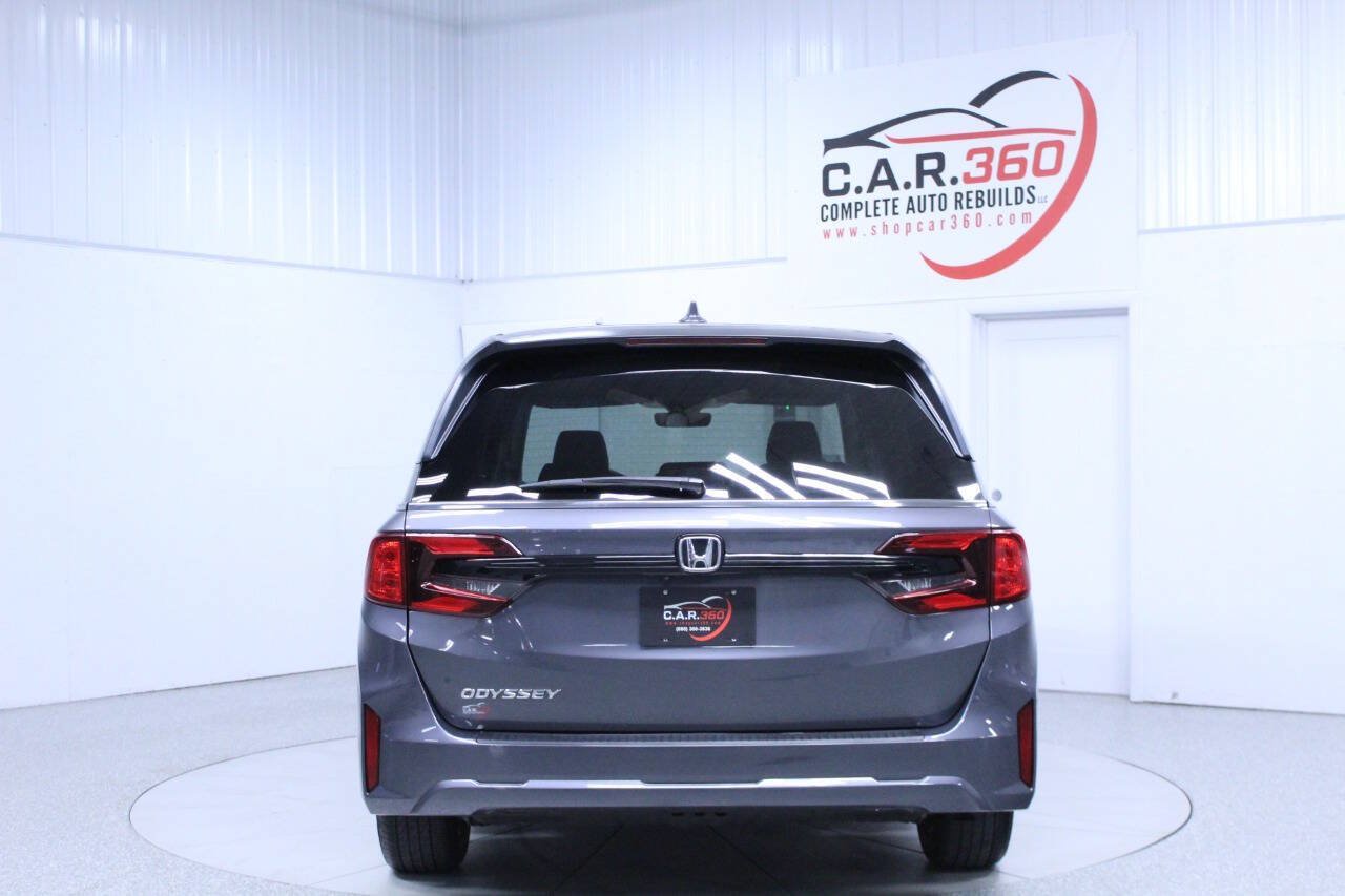 Used 2025 Honda Odyssey EX-L image 5