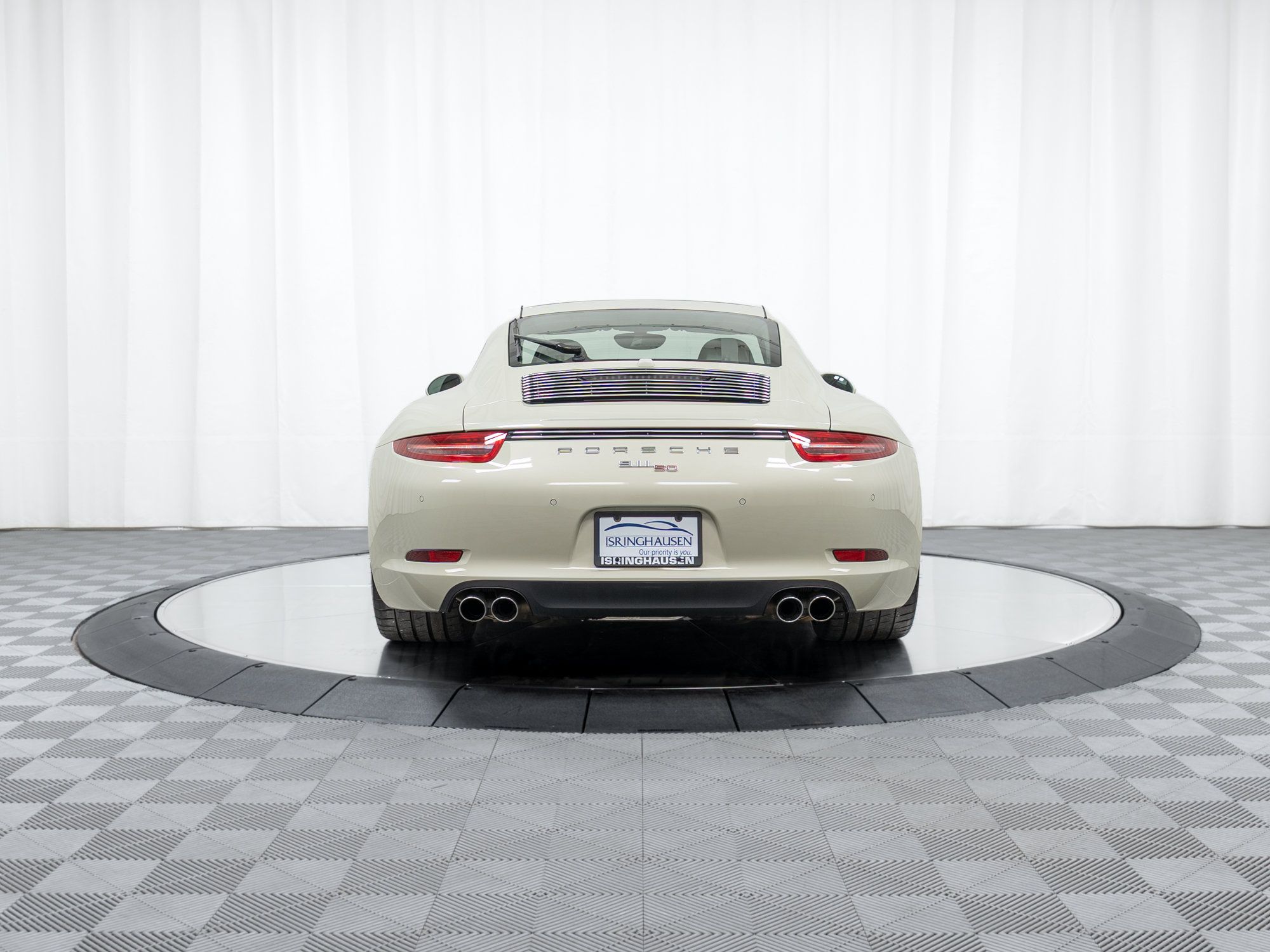 Certified 2014 Porsche 911 50th Anniversary Edition RWD image 6