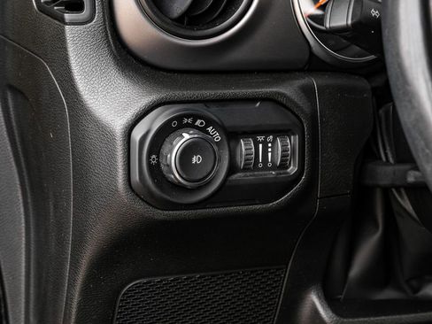 Used 2022 Jeep Wrangler Unlimited Sport w/ Sun And Sound Package image 37