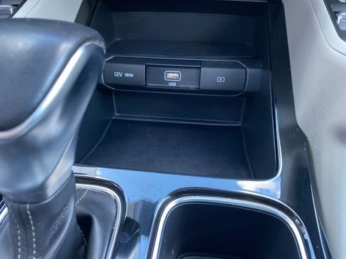 Used 2021 Kia Telluride S image 32