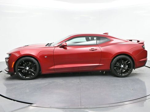 Used 2019 Chevrolet Camaro SS image 4