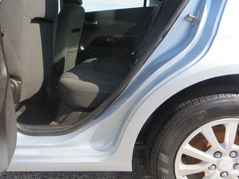 Used 2017 Chevrolet Sonic LT w/ Convenience Package image 13