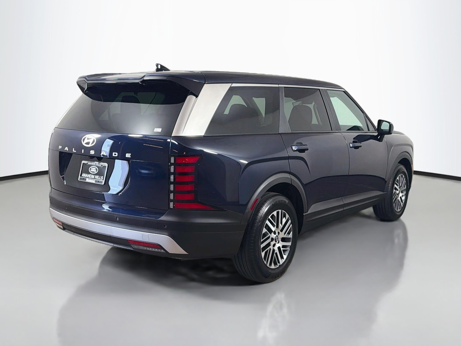 Used 2026 Hyundai Palisade SE FWD image 5