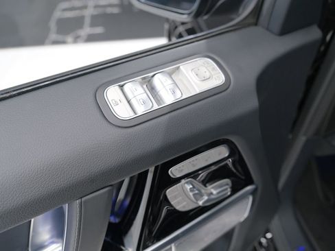Used 2025 Mercedes-Benz G 63 AMG 4MATIC image 55
