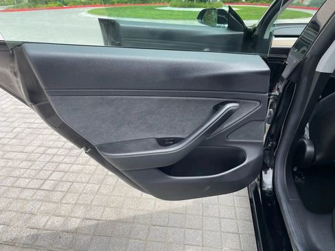 Used 2019 Tesla Model 3 Standard Range Plus RWD image 32