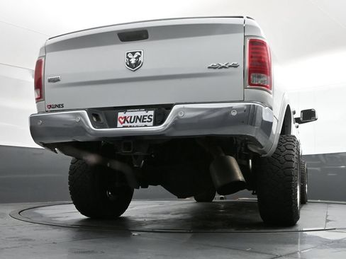 Used 2016 RAM 2500 Laramie AWD/4WD image 38