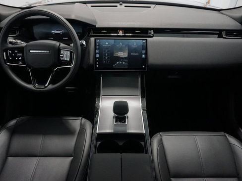 Used 2025 Land Rover Range Rover Velar Dynamic SE image 10
