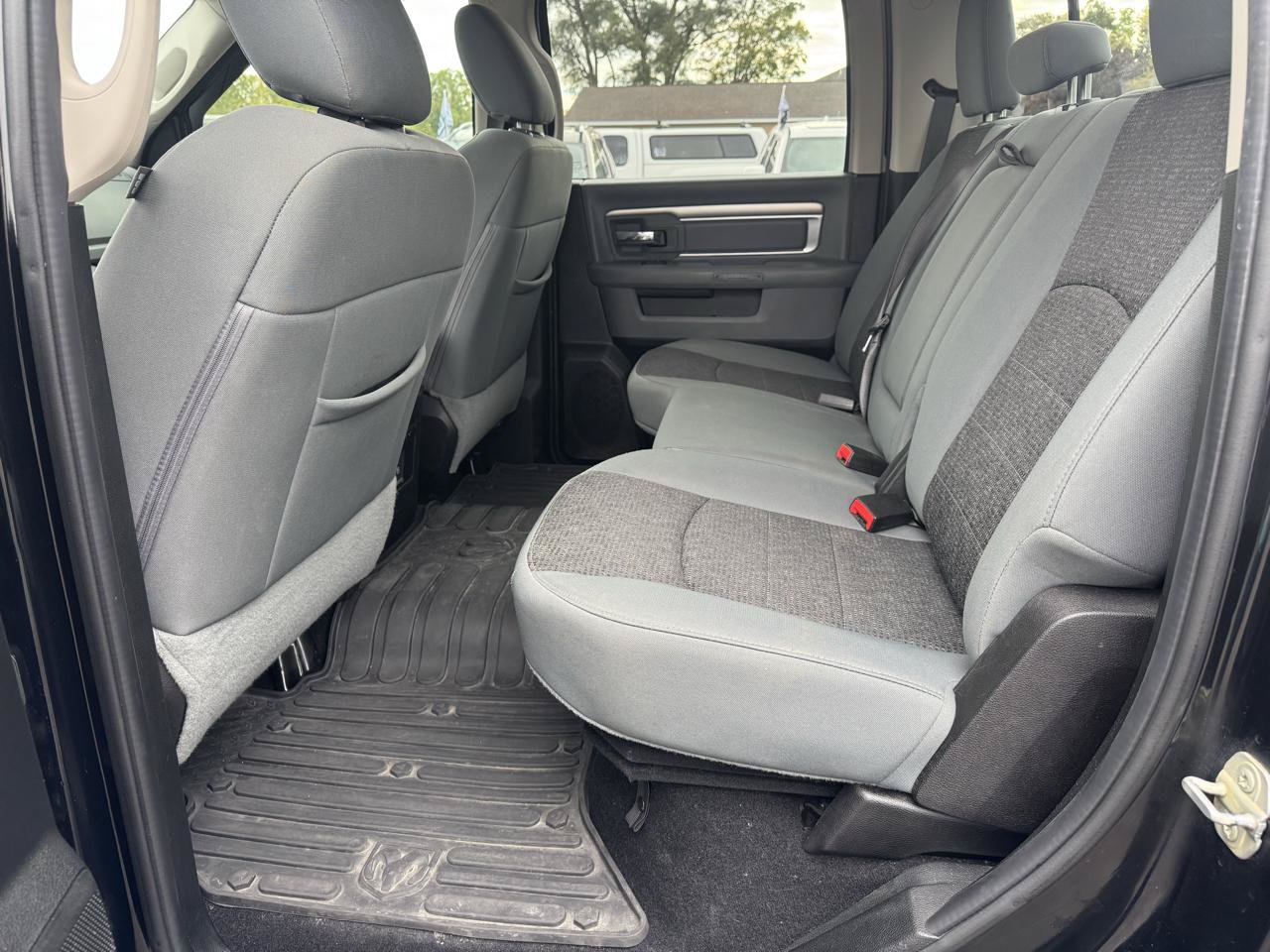 Used 2019 RAM 1500 Classic SLT w/ Black Appearance Group AWD/4WD image 11