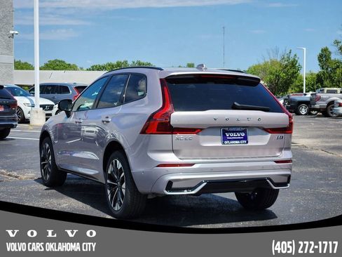 Used 2026 Volvo XC60 B5 Plus w/ Protection Package Premier image 4