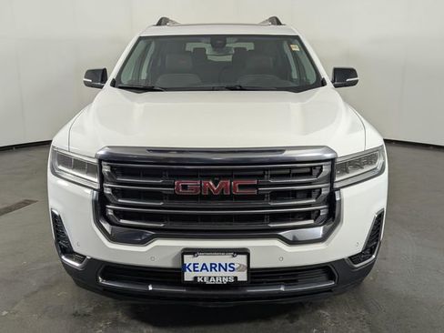 Used 2023 GMC Acadia AT4 image 3