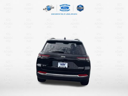 Used 2025 Jeep Grand Cherokee Limited AWD/4WD image 17