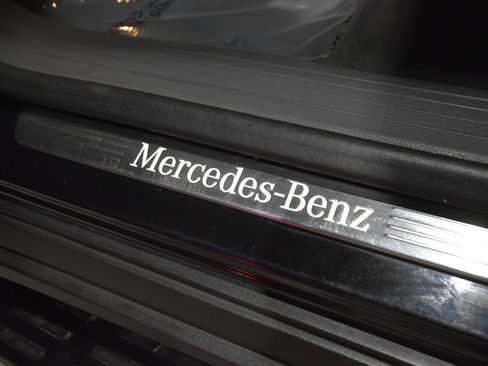 Used 2020 Mercedes-Benz GLE 350 4MATIC image 16