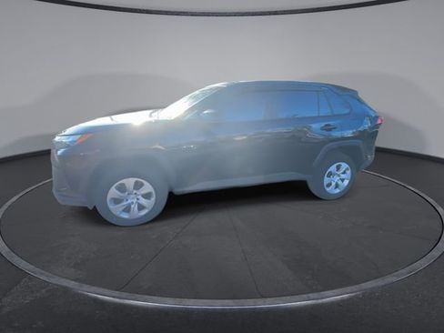 Used 2023 Toyota RAV4 LE image 9