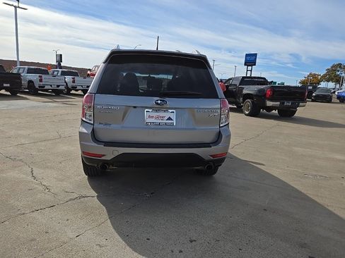Used 2011 Subaru Forester 2.5XT Touring w/ Popular Equipment Group 4B image 4