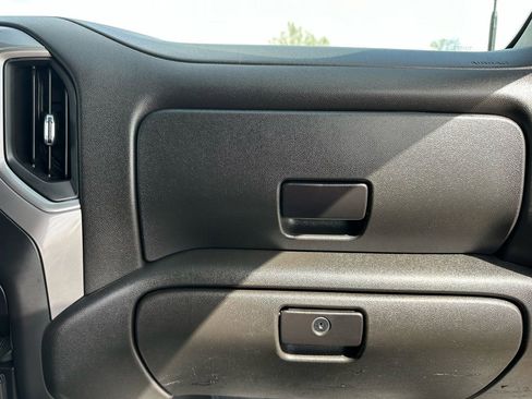 Used 2021 Chevrolet Silverado 2500 W/T w/ WT Convenience Package image 21