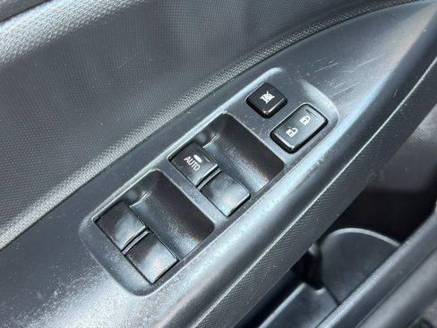 Used 2024 Mitsubishi Mirage ES FWD image 7