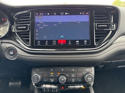 Used 2022 Dodge Durango GT image 36