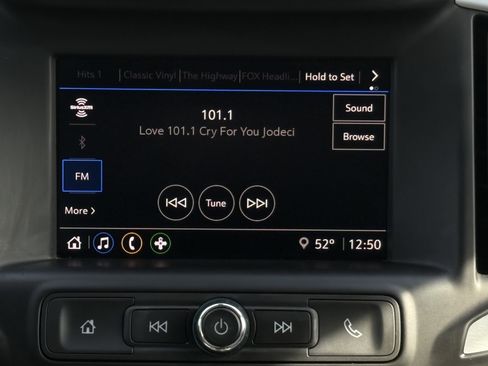 Used 2022 GMC Terrain SLE w/ Driver Convenience Package image 27