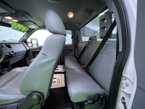 Used 2016 Ford F250 XL w/ Power Equipment Group image 23