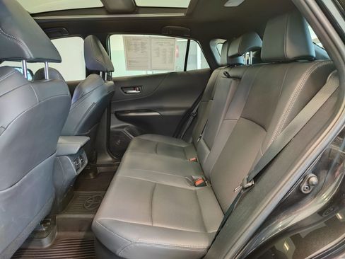Used 2024 Toyota Venza Limited AWD/4WD image 13