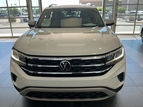 Used 2023 Volkswagen Atlas SE w/ Panoramic Sunroof Package FWD image 20