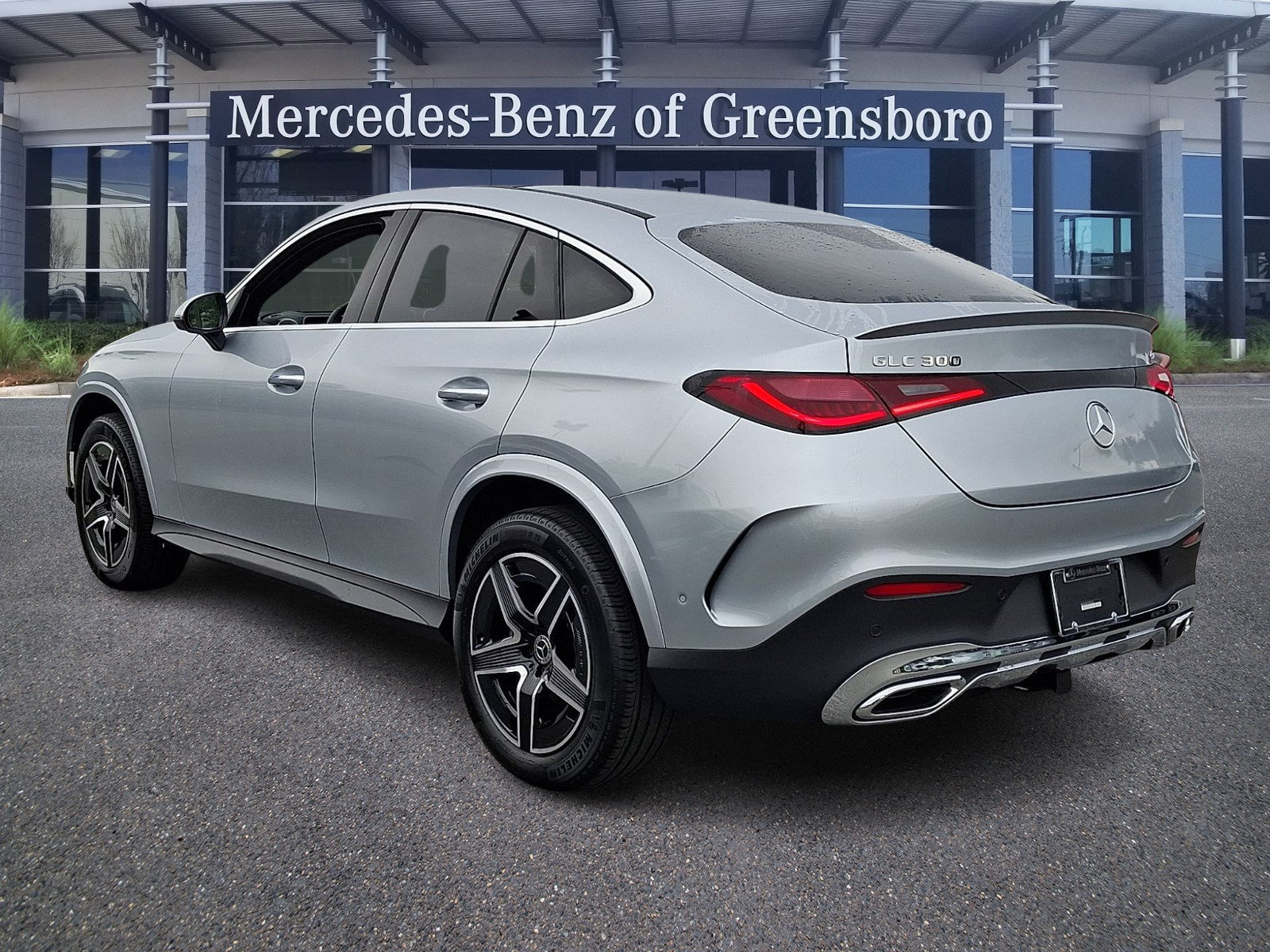 Certified 2026 Mercedes-Benz GLC 300 4MATIC image 4