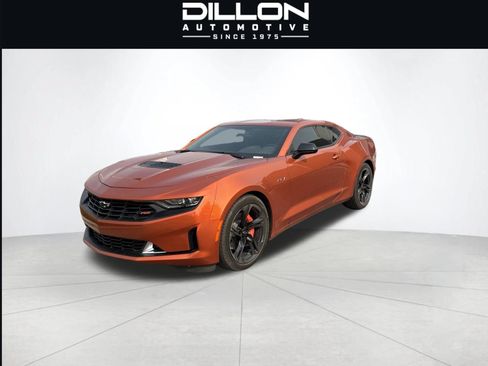 Used 2022 Chevrolet Camaro LT w/ RS Package RWD image 6