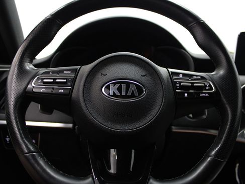 Used 2019 Kia Stinger GT1 image 35