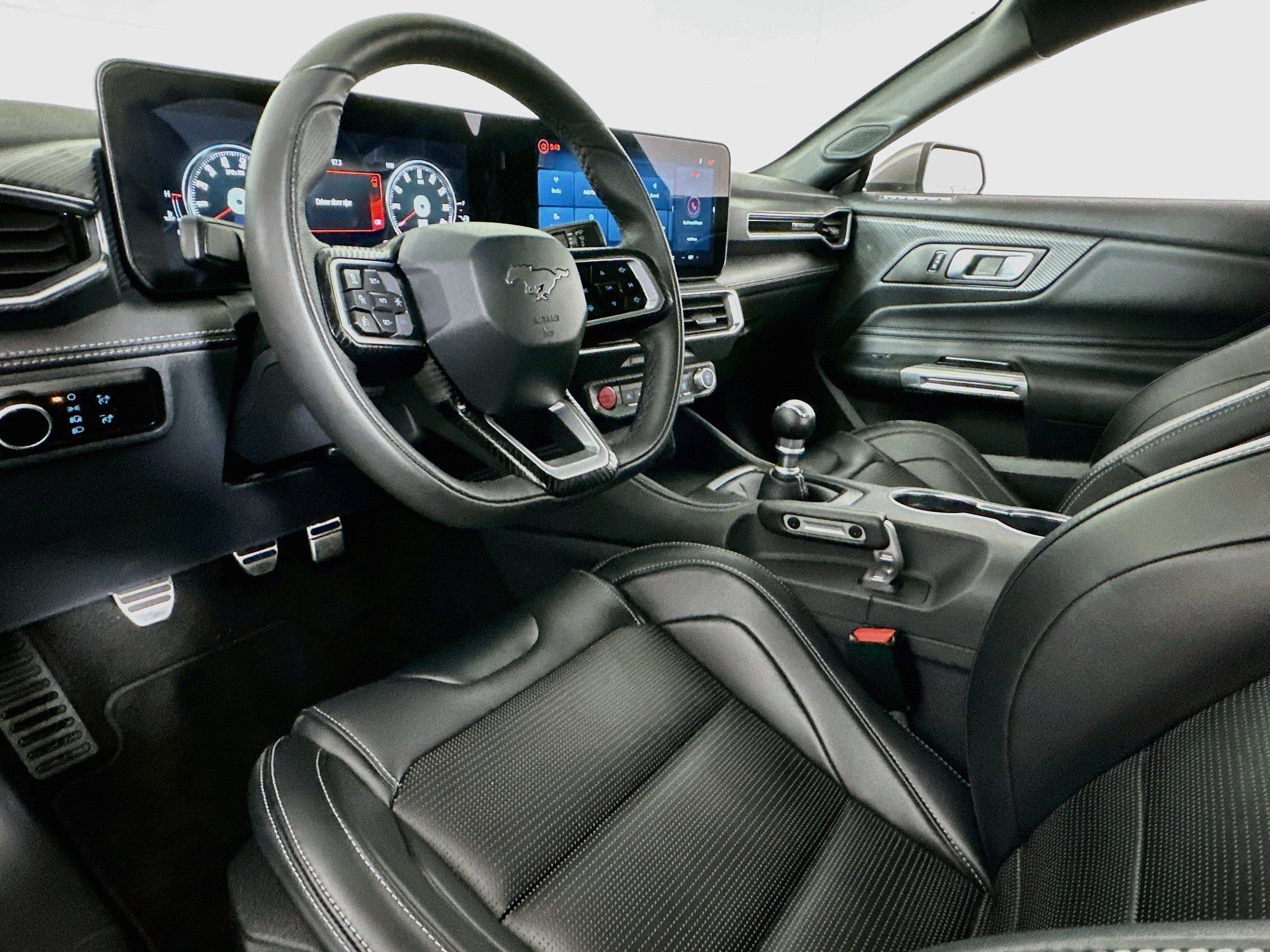 Used 2026 Ford Mustang GT Premium w/ GT Performance Package RWD image 7