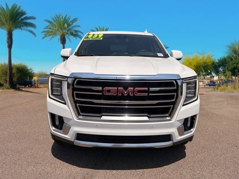 Used 2023 GMC Yukon XL SLT AWD/4WD image 8