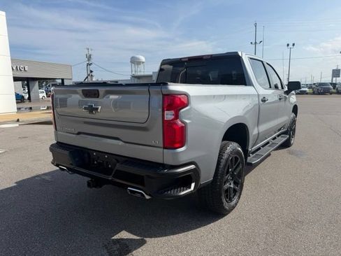 Used 2025 Chevrolet Silverado 1500 LT Trail Boss w/ Convenience Package II AWD/4WD image 10