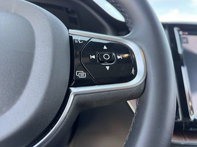 Certified 2025 Volvo XC60 T8 Ultra w/ Protection Package Premier AWD/4WD image 23