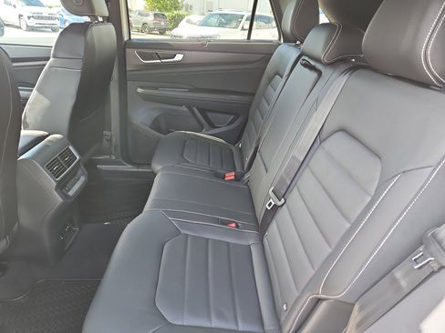 New 2026 Volkswagen Atlas Cross Sport SEL AWD/4WD image 10