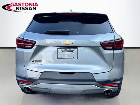 Used 2023 Chevrolet Blazer LT w/ Driver Confidence Package FWD image 7