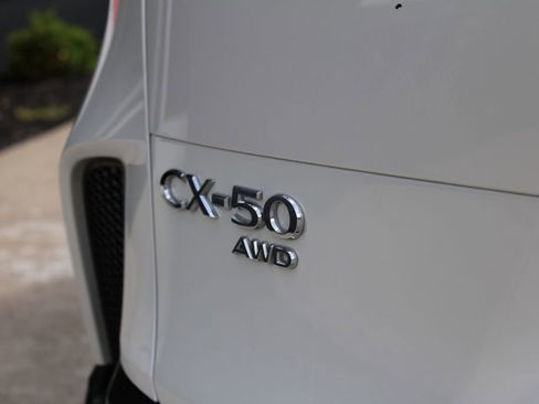 Used 2024 MAZDA CX-50 AWD 2.5 S w/ Preferred Package image 13