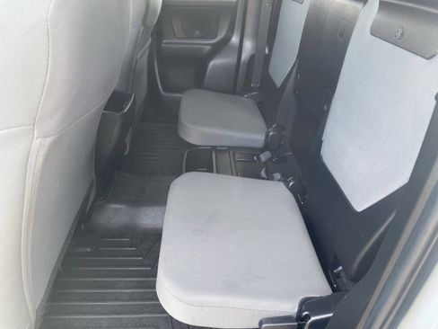 Used 2021 Toyota Tacoma SR image 18