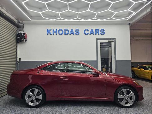 Used 2010 Lexus IS 350C image 5
