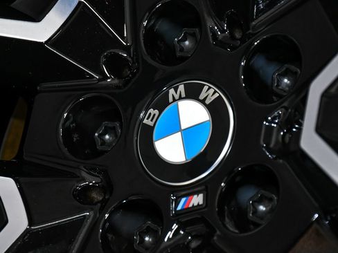Used 2025 BMW X6 M Competition w/ Executive Package AWD/4WD image 98