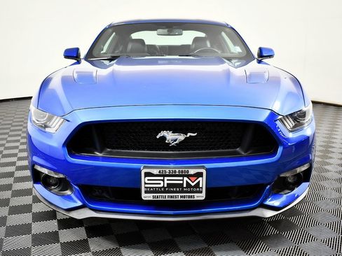 Used 2017 Ford Mustang GT Premium w/ Equipment Group 401A image 4