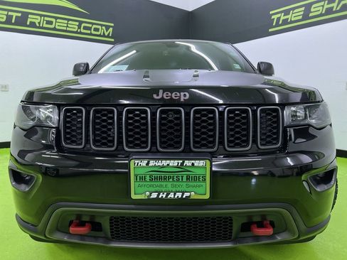 Used 2020 Jeep Grand Cherokee Trailhawk AWD/4WD image 3