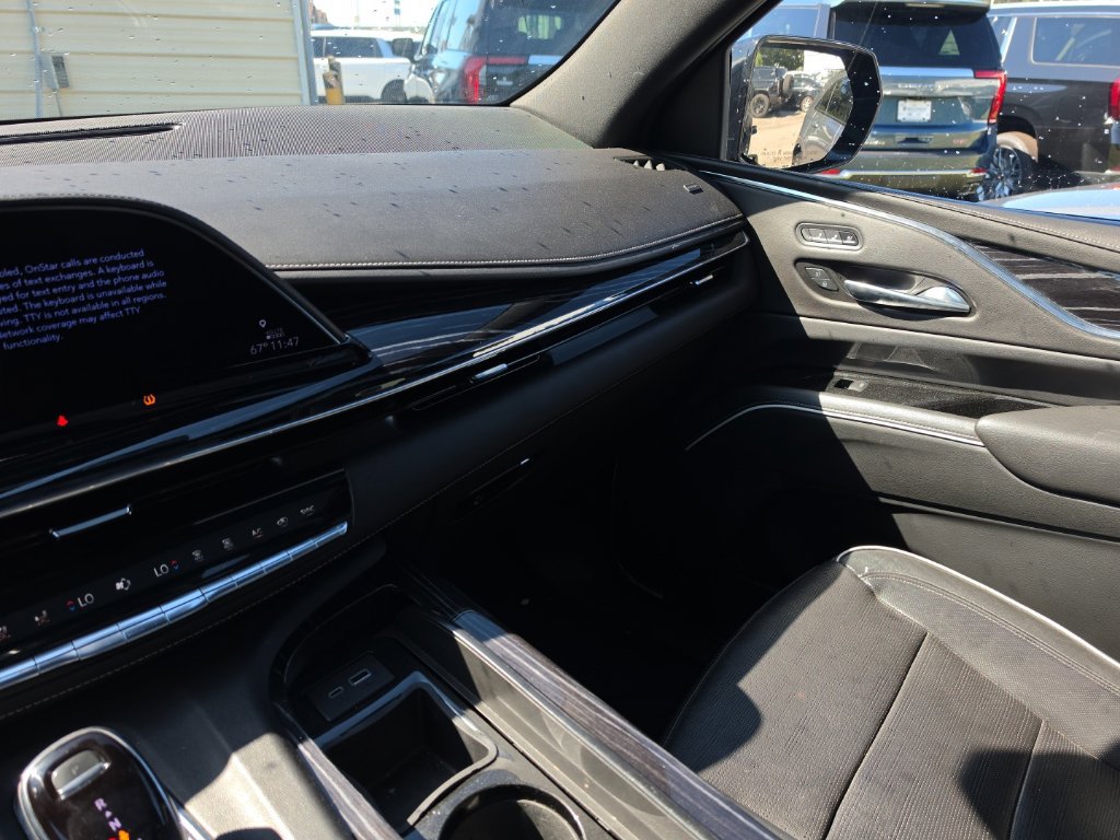 Used 2022 Cadillac Escalade Sport AWD/4WD image 25