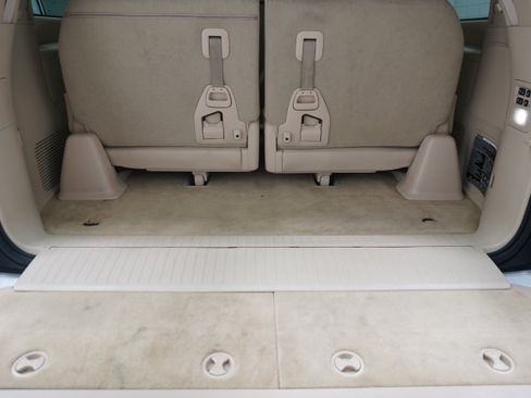 Used 2019 Lexus LX 570 4WD w/ Luxury Package image 37