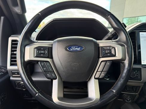 Used 2022 Ford F450 Platinum w/ FX4 Off-Road Package image 23