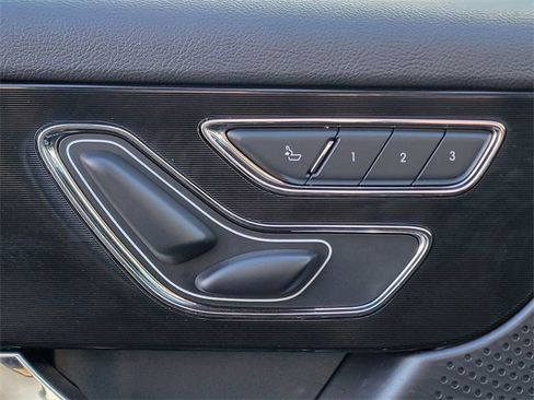 Certified 2024 Lincoln Corsair AWD w/ Equipment Group 101A image 4